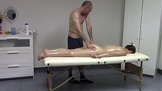 hidden camera massage coition 1/2